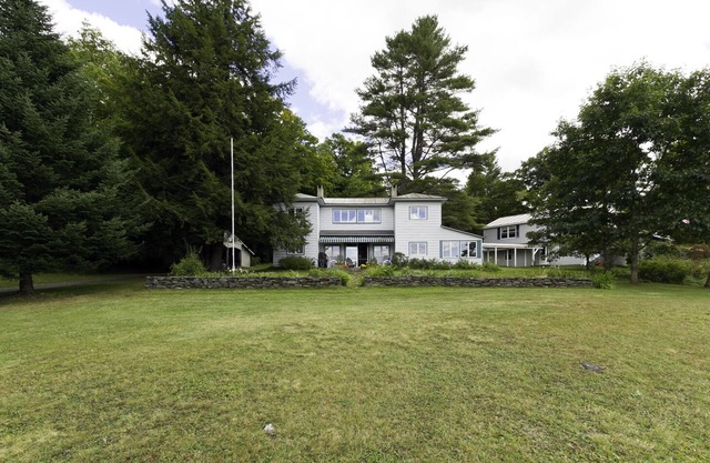 Maison familiale bien-aimée près de Dartmouth College.