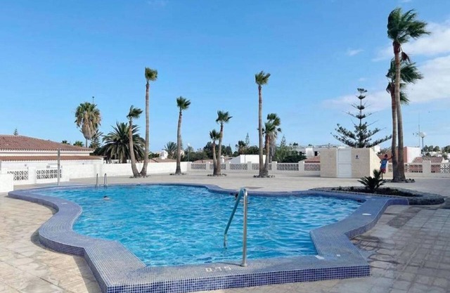 Appartement romantique avec piscine privée