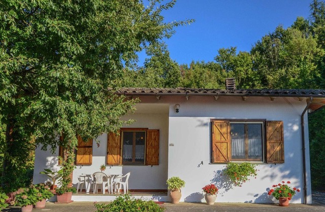 Superbe maison de vacances avec jardin clôturé en Ombrie