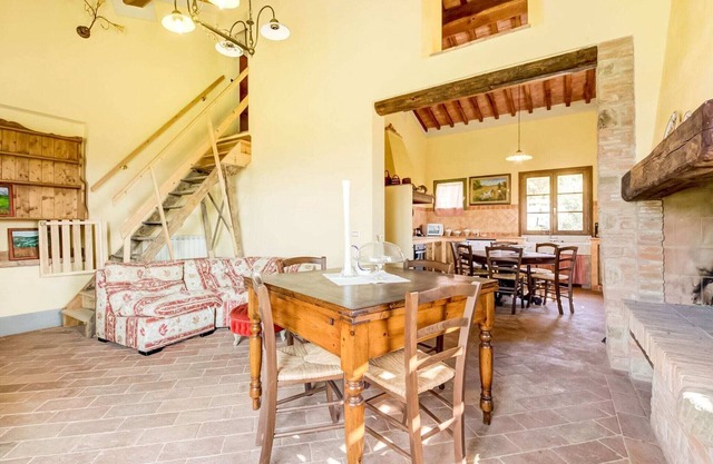 Maison de vacances cosy avec vue sur fermes en Toscane