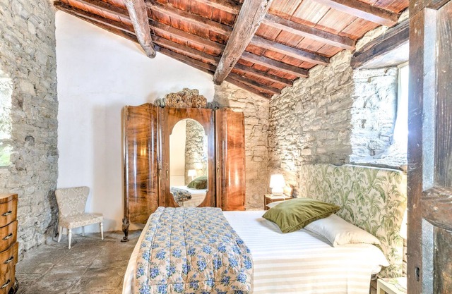 Appartement confortable à San Godenzo avec piscine