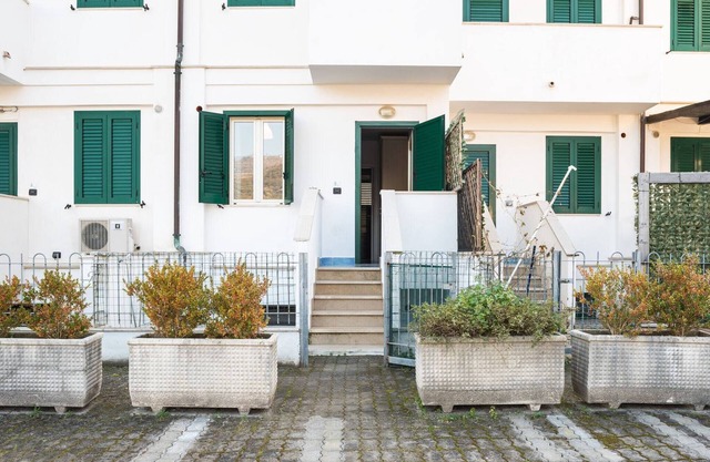 Appartement pittoresque à Policastro Bussentino avec terrasse