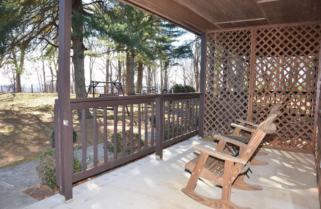 Bent Mountain Lodge