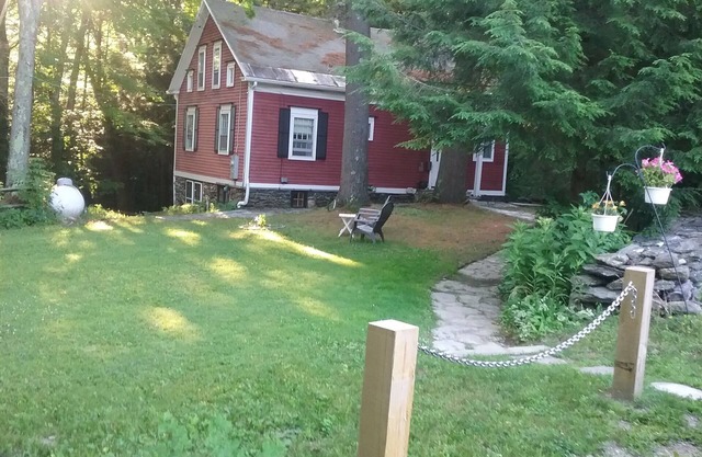 Berkshire Gorge House, à 15 minutes de Williamstown, à 15 minutes de Jiminy Peak.