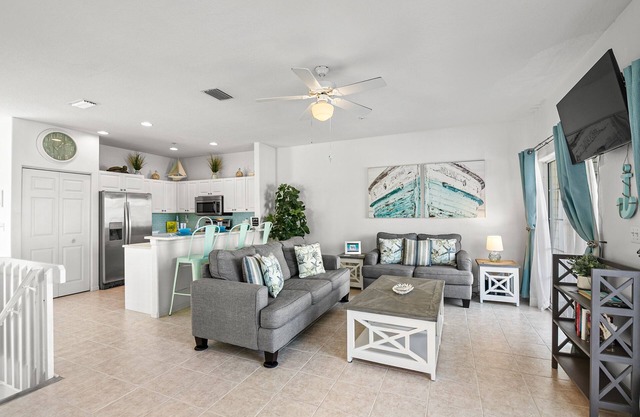 Bermuda Bay Club Unit 1433 Beach & Bay Breeze