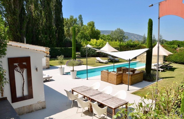 Maison bertuli LES CERISIERS 5***** DESIGN Climatisation PISCINE