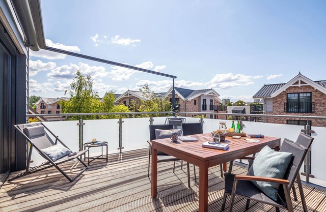 Penthouse vacation apartment ADMIRAL - De Luxe Suite in a new architect-designed building