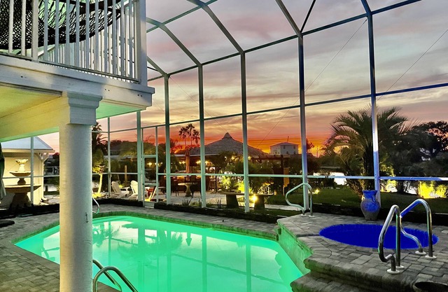 GULF OF MEXICO, JUST SECONDS AWAY. WATERFRONT HOME, PRIVATE BEACH & TIKI BAR