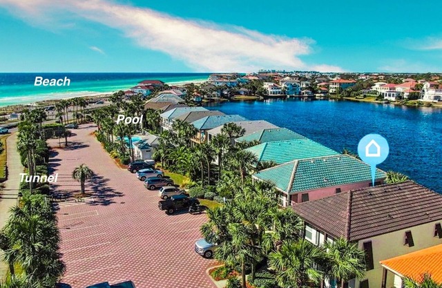 10% Off Summer! Family-friendly-Waterfront-Steps to Beach-Pool-Beach cart/chairs