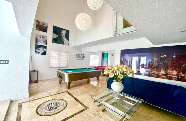 BEST House in MIAMI - Pool, Fashion, Central