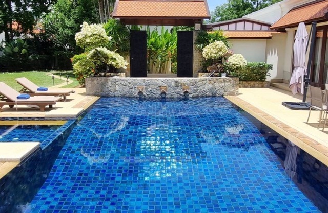 Best Location in Phuket!! - Spacious 5-bedroom villa in peaceful Choeng Thale