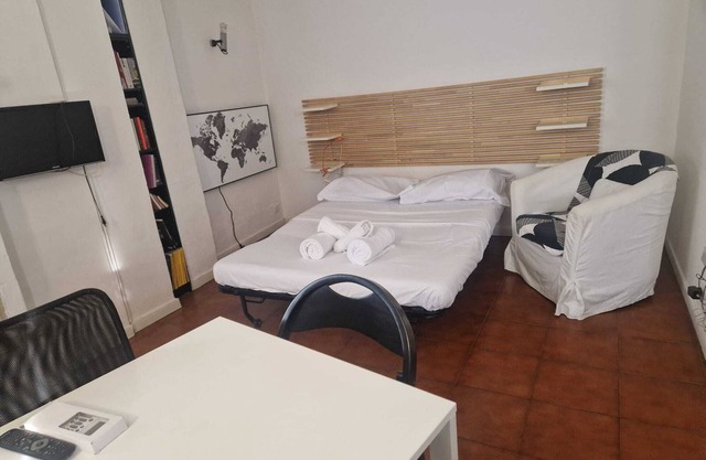 Studio romantique au coeur de la vieille ville! Renouvelé et entièrement équipé!