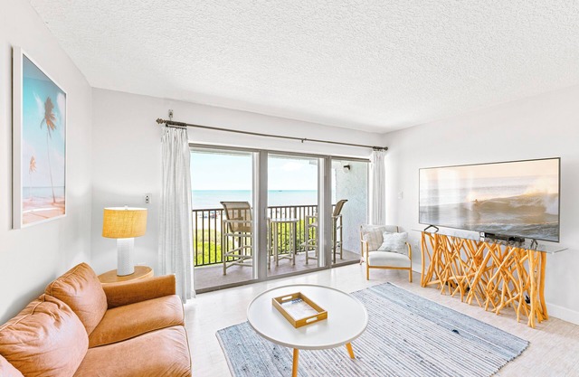 Superbe Condo / Vues! ~ Nouveau en 2019! ~ Meilleur emplacement!