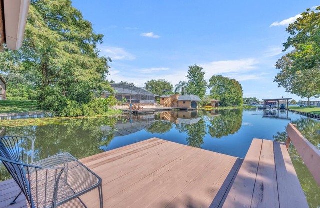 Best of Both Worlds Lakehouse