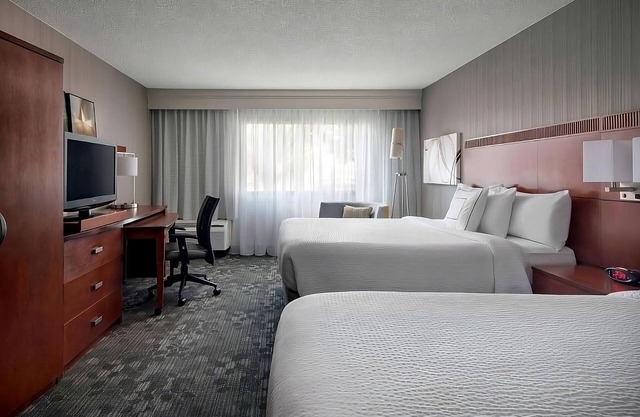 Best Value, Quality Stay! Pets Allowed, Free Parking, Near Pueblo Park