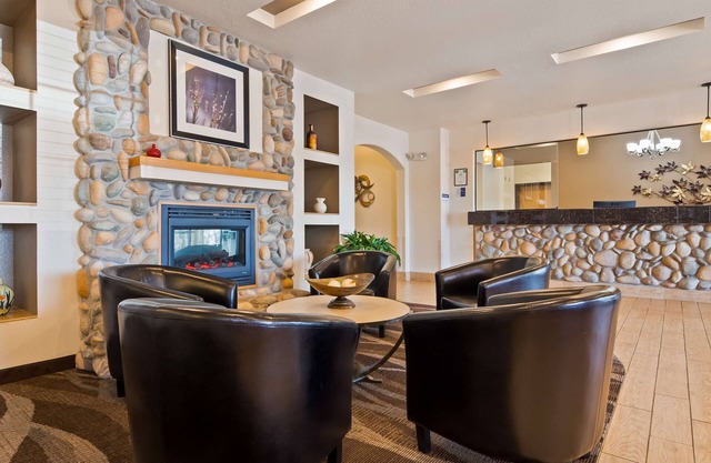 Best Western Firestone Inn & Suites