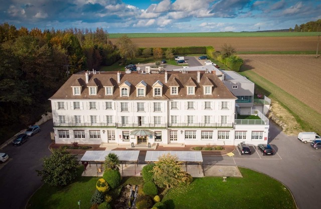 Best Western Hotel Ile de France Hotel & Spa