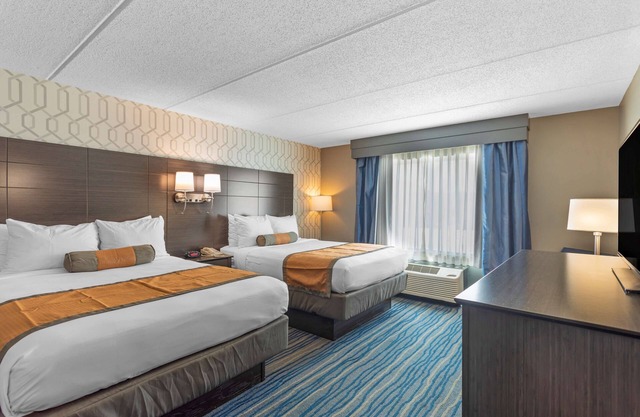 Best Western Plus Bowling Green