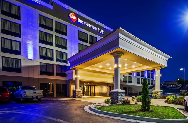Best Western Plus Hanes Mall Hotel