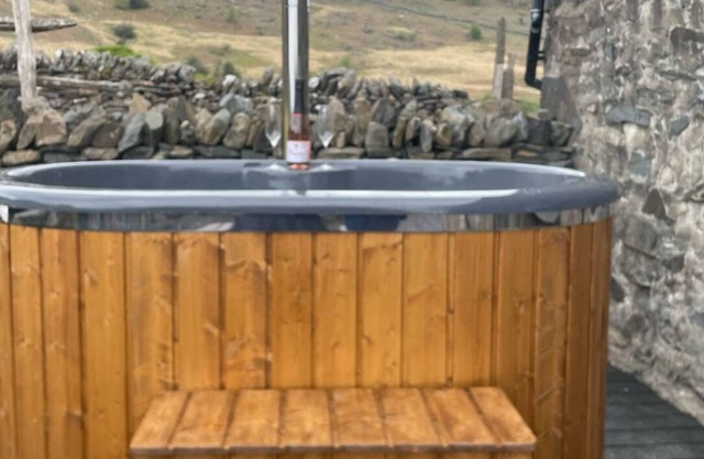 Beudy Bach est un petit chalet au pied de Moel Hebog.