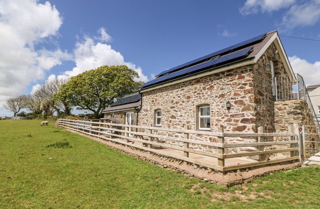 BEUDY TYDDYN, conviviale et familiale à Llanerchymedd, Ref 944472