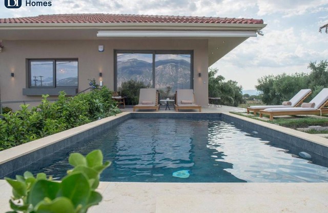 BH863 - C - Villa Kalamata