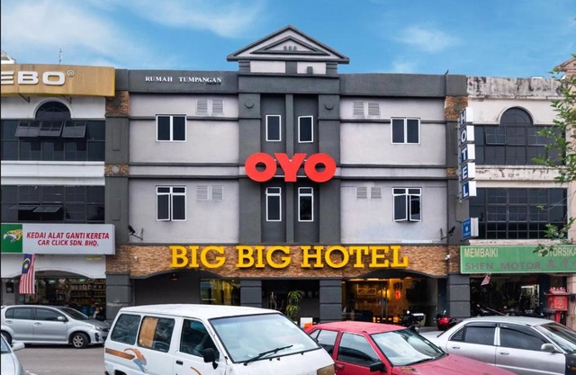 Big Big Hotel