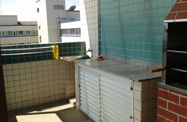 GRAND APPARTEMENT VIVANT SUR TERRASSE DE SABLE AVEC BARBECUE EXCLUSIF / VUE MER