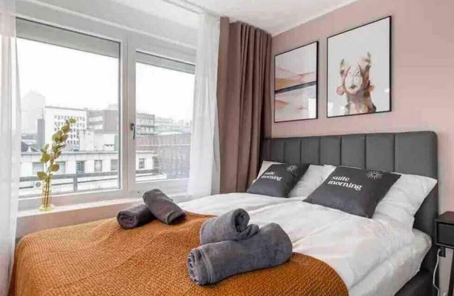 Big Suite for 2 Couples or more. 2 Rooms plus Kitchen and Bathroom