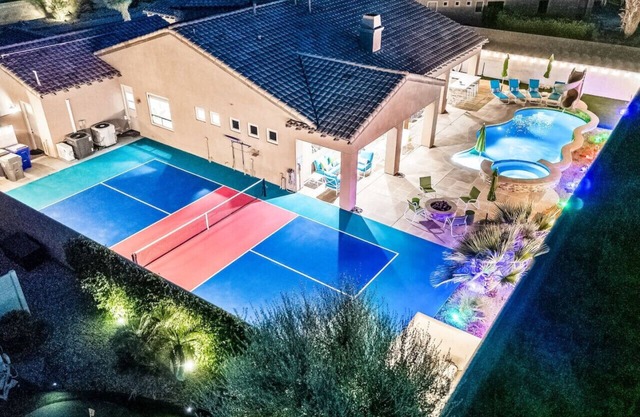 BigBiggy/Waterslide/100k Game Room