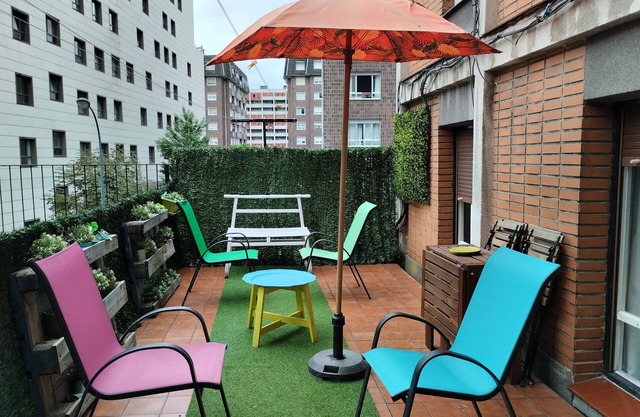 APPARTEMENT 2 TERRASSES + GARAGE / WIFI-INTERN