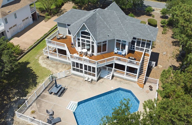 Billy's Banks: Private Pool, Spa, Golf Discounts