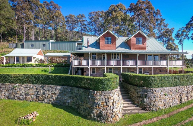 Montana - Simply gorgeous with valley views to match - Mountain side living with views and heated pool