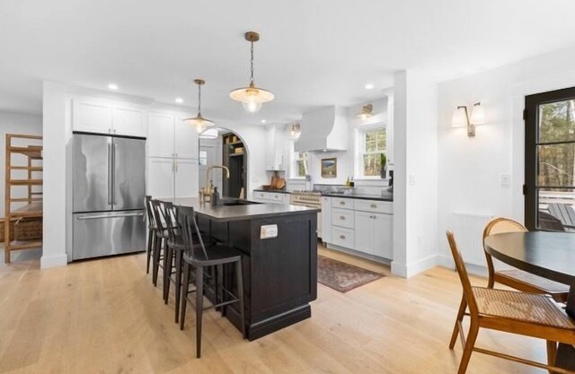 Birch Tree Retreat, 6-bedroom family getaway spot