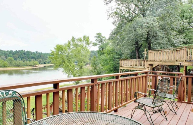 Bird House Cottage sur la rivière Wisconsin