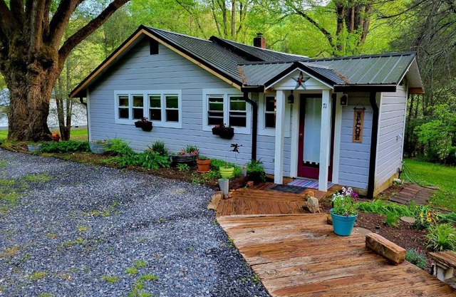 Bird Song Cottage