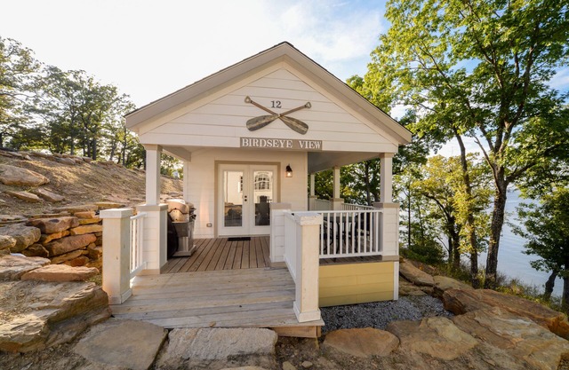 Studio avec vue sur le magnifique lac Skiatook!
