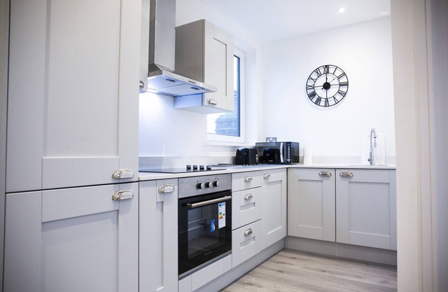 Bishops Lynn House Apartments - 2-Bedroom