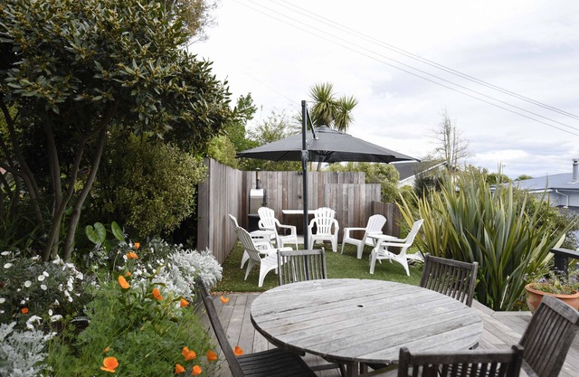 Bisley Beach House - 3 minutes à pied de la plage de Tahunanui