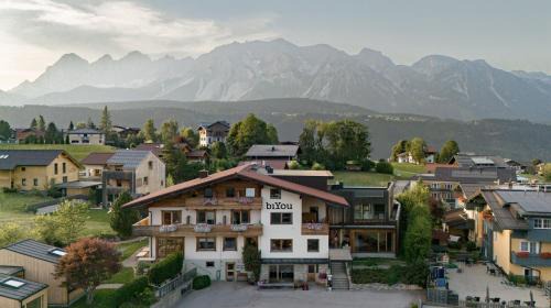 biYou Ecoquartier in den Bergen