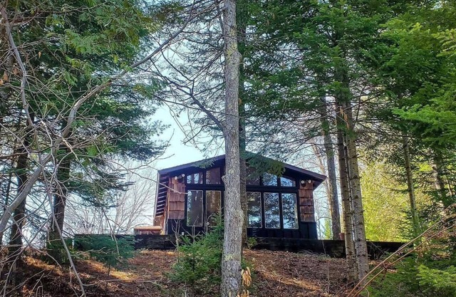 BLACK BEAR LODGE - Ouvert le week-end du Memorial Day & le 4 juillet 2019!