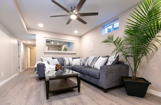 Black Brick Suite Sum