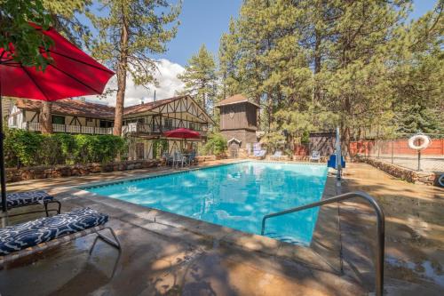 Black Forest Lodge