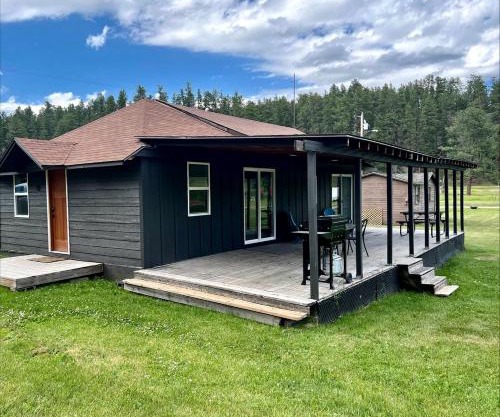 Black Hills Glamping Cabin, Perfect for an Outdoor Adventure