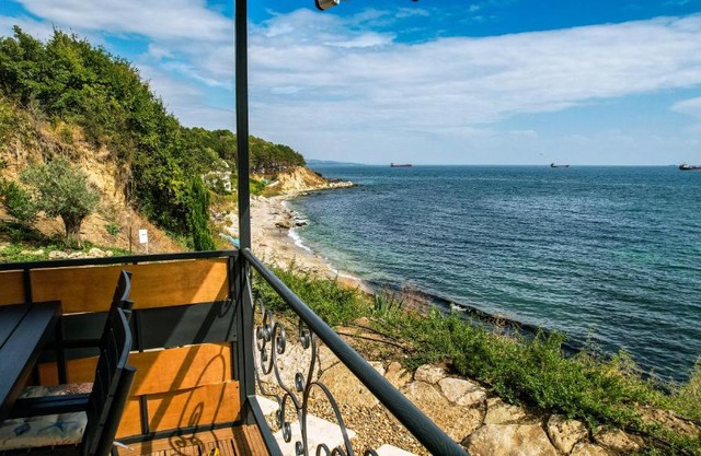 Black Sea Villas Fichoza
