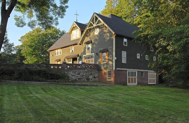 Black Swan Inn