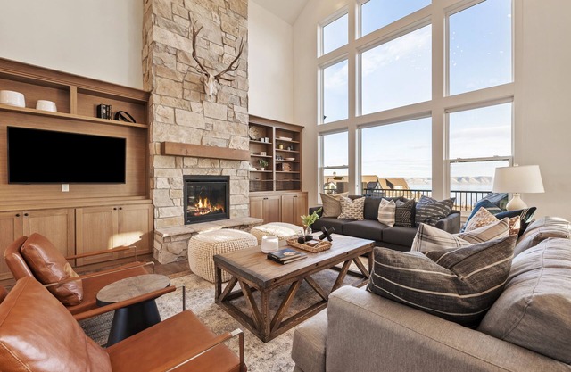 Black Timber Lodge at Bear Lake - Capacidad 36