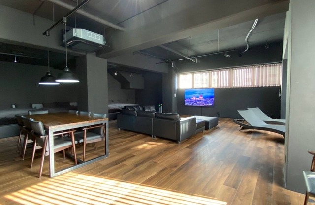 BLACK VILLA NAHA Designers private villa 136 square meters Near the station 1 minute walk / Naha Okinawa