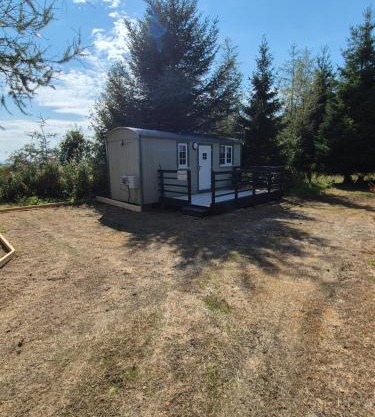 Blair snug hut 2