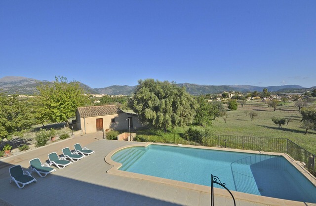 Blanquerna - Maison de campagne avec piscine et ping-pong à Moscari
